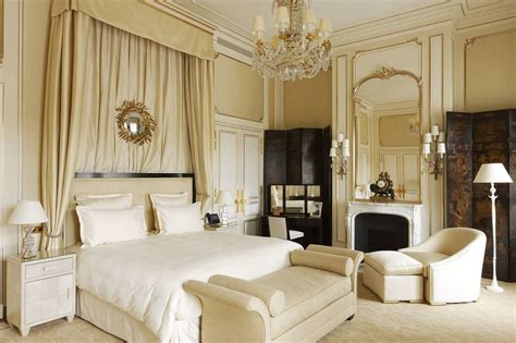 suite coco chanel|when was coco chanel founded.